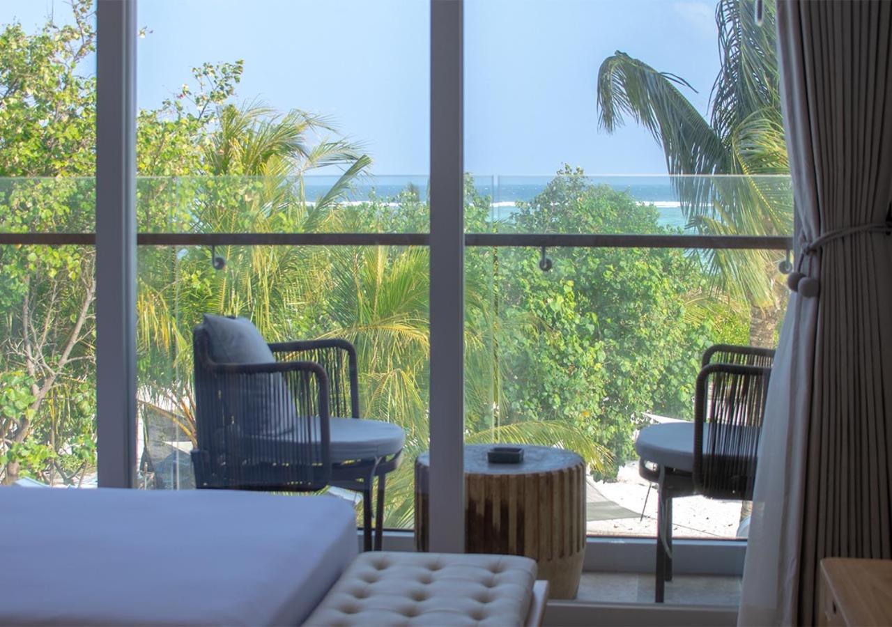 Stone Beach Club Dhiffushi Eksteriør billede